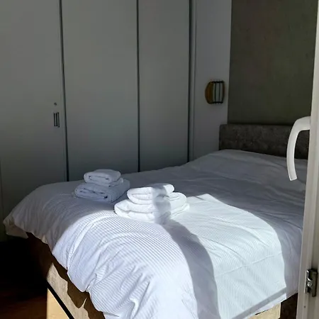 Again 2 Downtown Premium With Parking Apartament Salonic